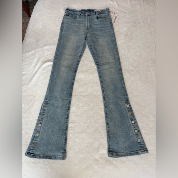 NWT - Blank NYC Hoyt High-Rise Mini Flare - size 28 - Picture 4 of 16